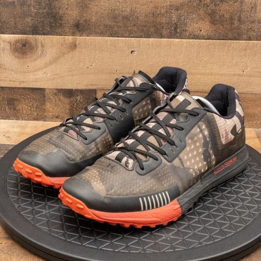 UNDER ARMOUR CHARGED HORIZON RTT MENS ATHLETIC SHOES RUNNING TRAIL CAMO SZ 11.5